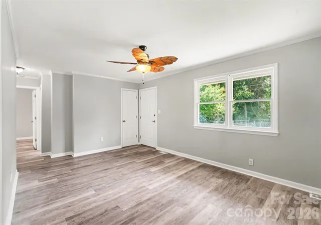 Photo 4 of Single family home for sale at 1333 Washington Ln, Kannapolis, NC 28083 | MLS# 4414027 | Listing updated on 2026-10-06