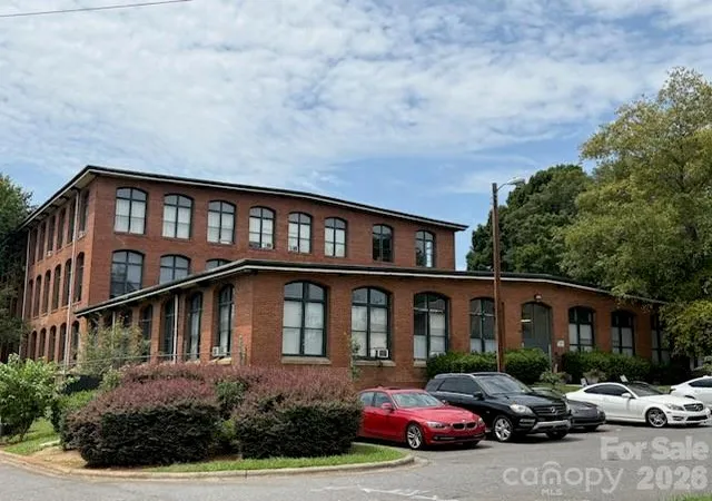 Photo 2 of Condo for sale at 201 S Hoskins Rd #318, Charlotte, NC 28208 | MLS# 4414035 | Listing updated on 2026-08-17