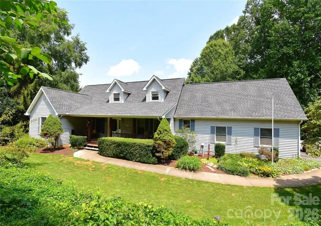 1st image of 36 Cardinal Ln, Candler, NC 28715 | MLS# 4414046