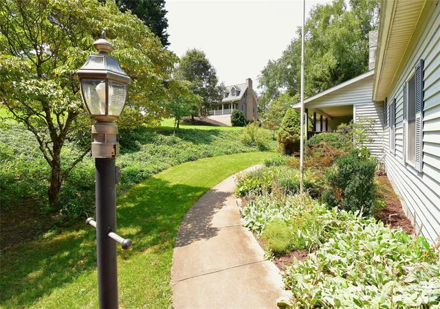 45th image of 36 Cardinal Ln, Candler, NC 28715 | MLS# 4414046