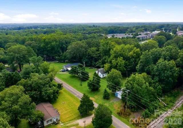 3rd image of 109 Crossrail Rd, Mooresville, NC 28115 | MLS# 4414047