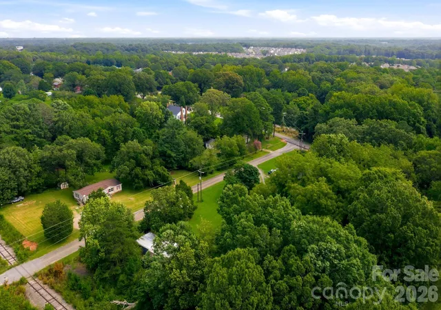 5th image of 109 Crossrail Rd, Mooresville, NC 28115 | MLS# 4414047