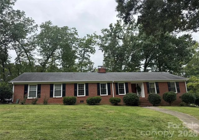 2nd image of 1110 Oak Hill Dr, Monroe, NC 28112 | MLS# 4414059