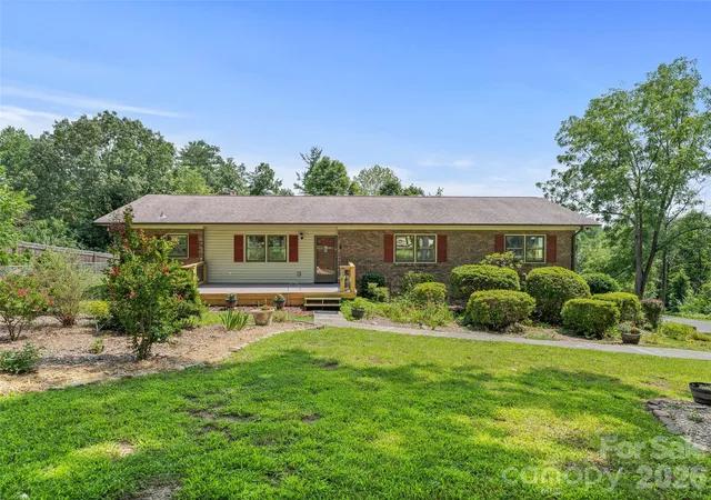1st image of 38 Chadwick Wade Dr, Asheville, NC 28804 | MLS# 4414061