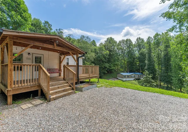 2nd image of 152 Hollon Cvs, Waynesville, NC 28786 | MLS# 4414062