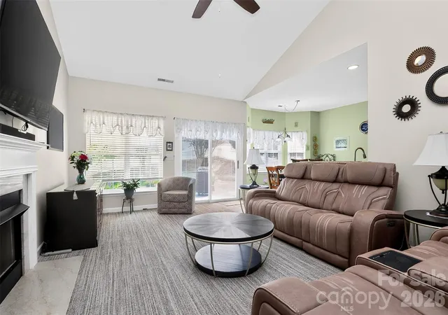 4th image of 8413 Suttonview Dr, Charlotte, NC 28269 | MLS# 4414065
