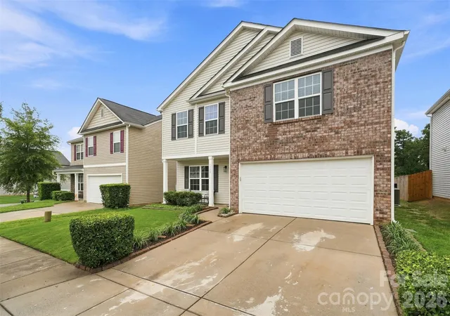 2nd image of 1773 Eastway Dr, Dallas, NC 28034 | MLS# 4414070