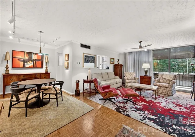 Listing Photo 1 - Condo for sale in building located at 1300 Queens Rd, Charlotte, NC 28207 - Unit #209
