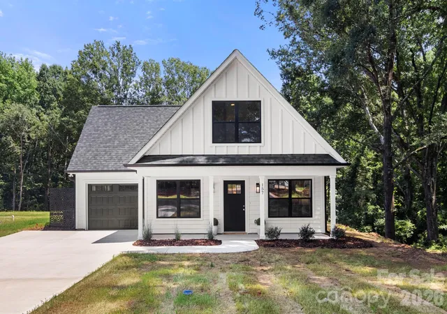 1st image of 157 Mccorkle St, York, SC 29745 | MLS# 4414112