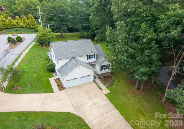 Photo 1 of Single family home for sale at 48 Main Tr, Franklin, NC 28734 | MLS# 4414128 | Listing updated on 2026-09-03