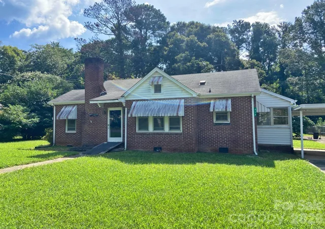 1st image of 213 Wiley Ave, York, SC 29745 | MLS# 4414129