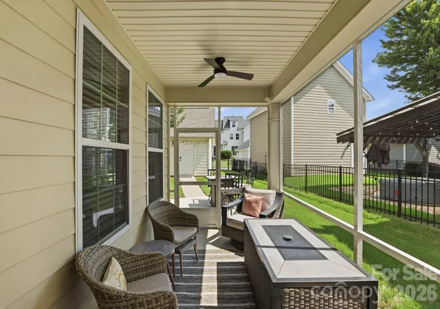 Photo 4 of Single family home for sale at 1702 Woodward Ave, Charlotte, NC 28206 | MLS# 4414135 | Listing updated on 2026-09-06
