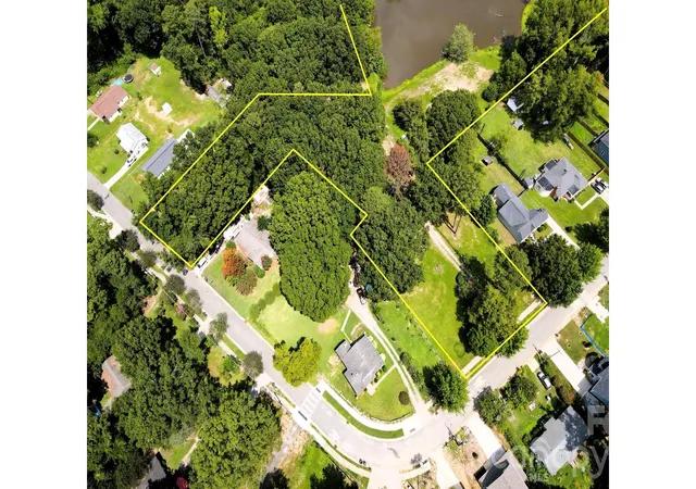 4th image of 524 Dawn Cir, Charlotte, NC 28213 | MLS# 4414137