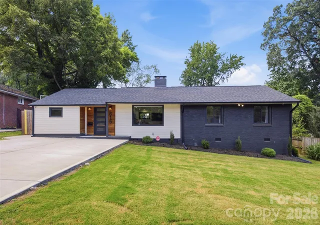 3rd image of 615 Manhasset Rd, Charlotte, NC 28209 | MLS# 4414144