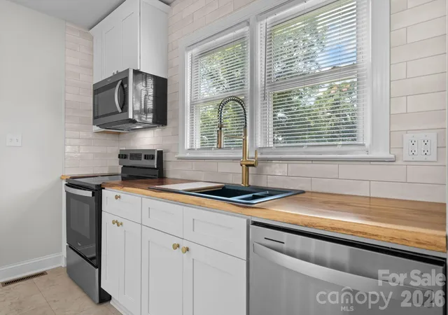 Photo 3 of Single family home for sale at 12 Ruth Ave, Newton, NC 28658 | MLS# 4414166 | Listing updated on 2026-09-14