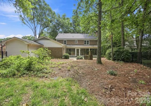 33rd image of 3528 Broadfield Rd, Charlotte, NC 28226 | MLS# 4414169