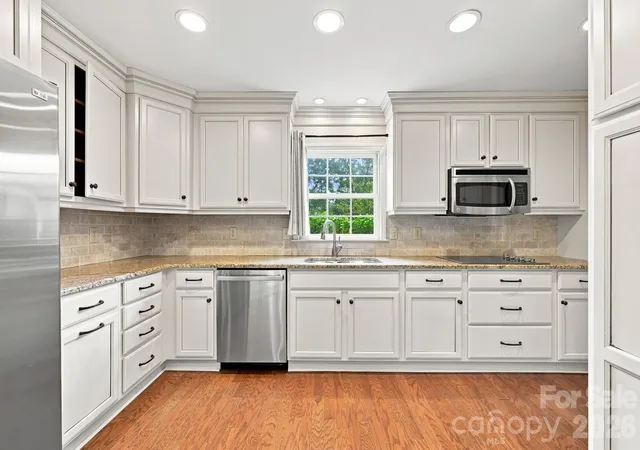 5th image of 3528 Broadfield Rd, Charlotte, NC 28226 | MLS# 4414169
