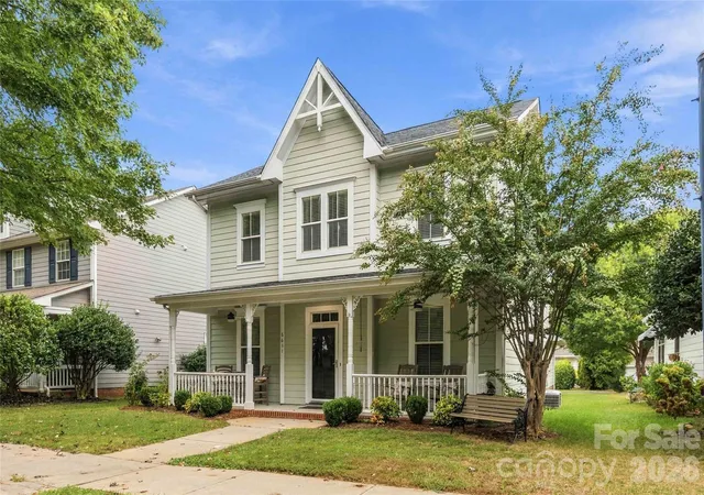Photo 2 of Single family home for sale at 6631 Old Magnolia Ln, Mint Hill, NC 28227 | MLS# 4414189 | Listing updated on 2026-10-06