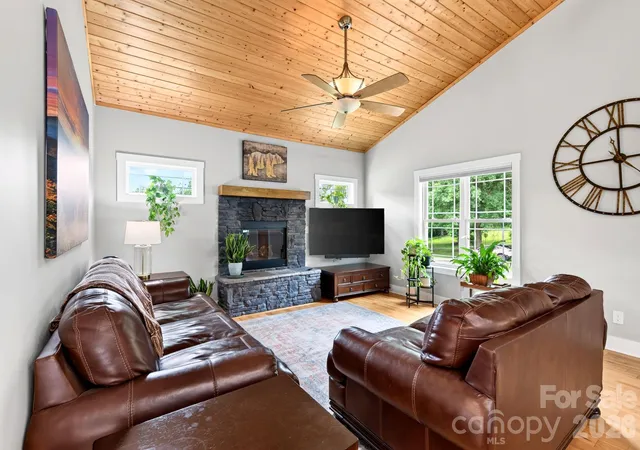 5th image of 7 Addison Fisher Wy, Asheville, NC 28805 | MLS# 4414192