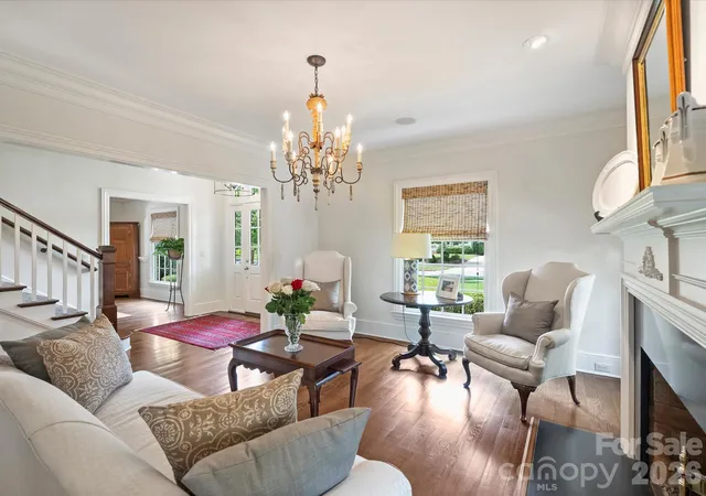 4th image of 309 Hempstead Pl, Charlotte, NC 28207 | MLS# 4414196