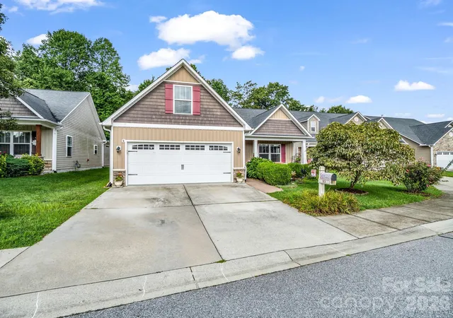 2nd image of 93 Foxtail Ct, Hendersonville, NC 28792 | MLS# 4414198