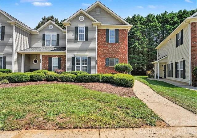 Townhouse for sale at 9327 Kimmel Ln, Charlotte, NC 28216 | MLS# 4414213