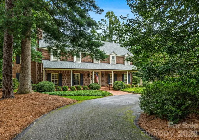 Photo 2 of Single family home for sale at 15 Browntown Rd, Asheville, NC 28803 | MLS# 4414215 | Listing updated on 2026-08-20