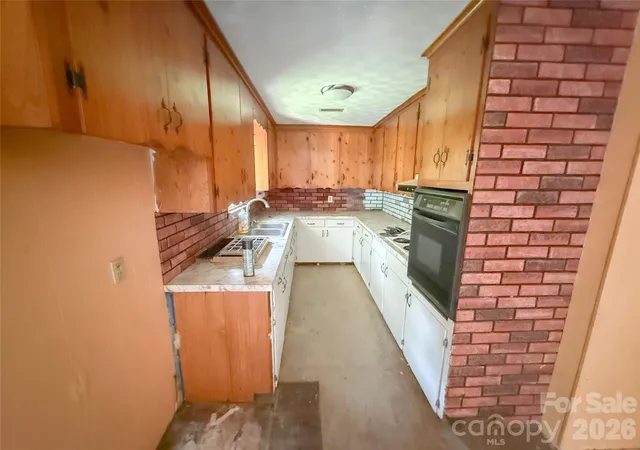 Photo 4 of Single family home for sale at 2406 Dale St, Kannapolis, NC | MLS# 4414217 | Listing updated on 2026-08-24