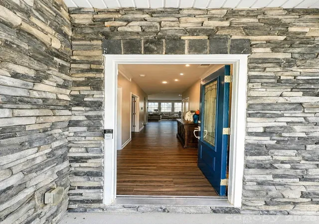 2nd image of 355 Kennerly Center Dr, Mooresville, NC 28115 | MLS# 4414239