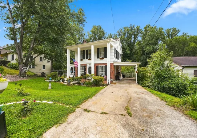2nd image of 239 N Anderson St, Morganton, NC 28655 | MLS# 4414255
