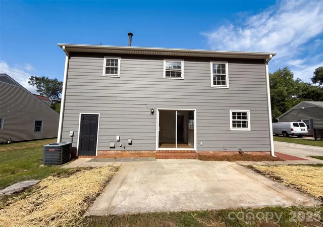 17th image of 8909 Danson Dr, Charlotte, NC 28277 | MLS# 4414272