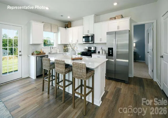 3rd image of 908 Streamwood Ave, Newton, NC 28658 | MLS# 4414273