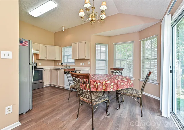 Photo 4 of Single family home for sale at 13939 Dingess Rd, Charlotte, NC 28273 | MLS# 4414279 | Listing updated on 2026-08-26