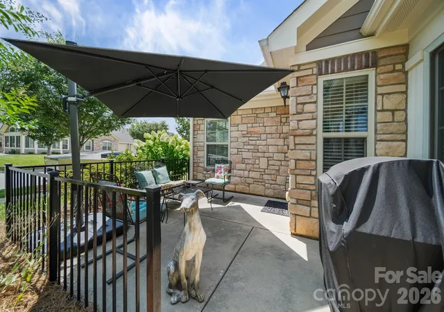 Photo 3 of Townhouse for sale at 2307 Villa Oaks Ct, Gastonia, NC 28054 | MLS# 4414288 | Listing updated on 2026-09-18
