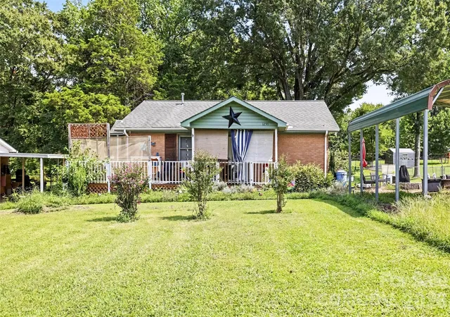 1st image of 1250 Honeywood Ln, Rock Hill, SC 29730 | MLS# 4414321