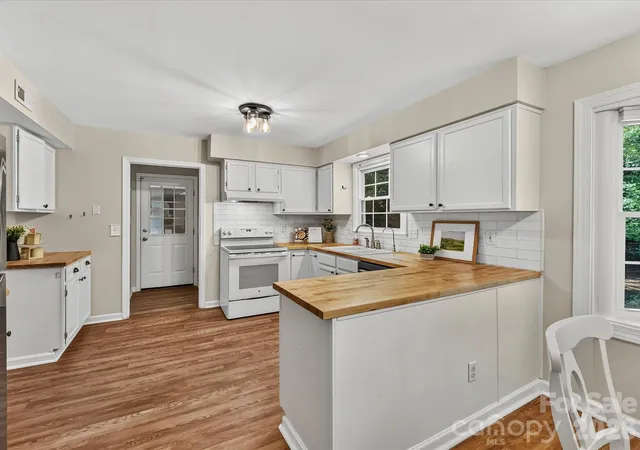 5th image of 9400 Harlow Creek Rd, Huntersville, NC 28078 | MLS# 4414327