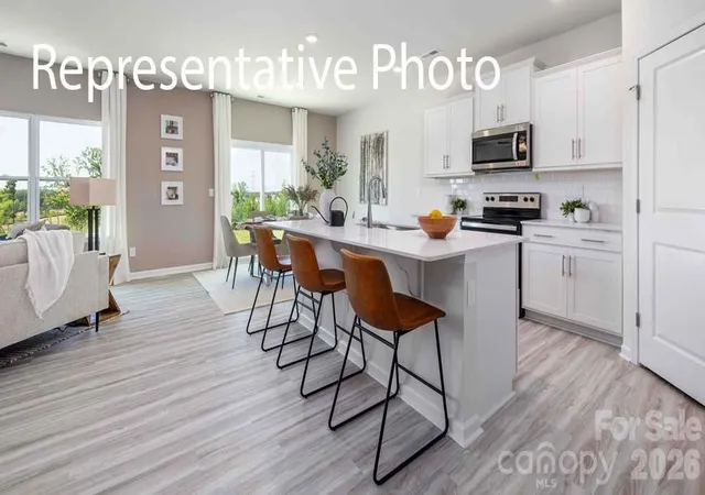 2nd image of 628 17th Avenue Dr Ne, Hickory, NC 28602 | MLS# 4414328