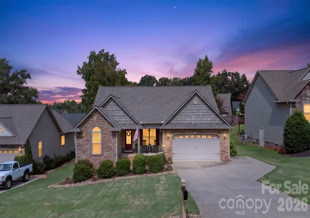 Photo 1 of Single family home for sale at 846 Affirmed Dr, Boiling Springs, SC 29316 | MLS# 4414338 | Listing updated on 2026-09-01