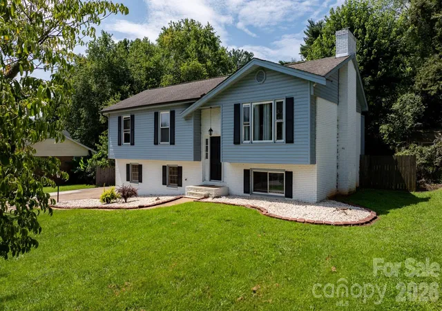 1st image of 1197 Zion Church Rd, Hickory, NC 28602 | MLS# 4414366