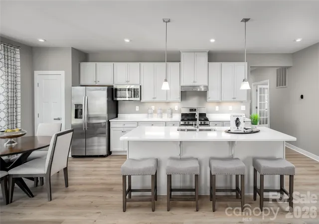 3rd image of 925 Heathway Dr, Charlotte, NC 28213 | MLS# 4414387