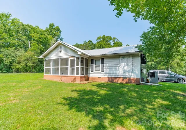 Photo 1 of Single family home for sale at 12976 Cabarrus Sta Rd, Midland, NC 28107 | MLS# 4414418 | Listing updated on 2026-09-29