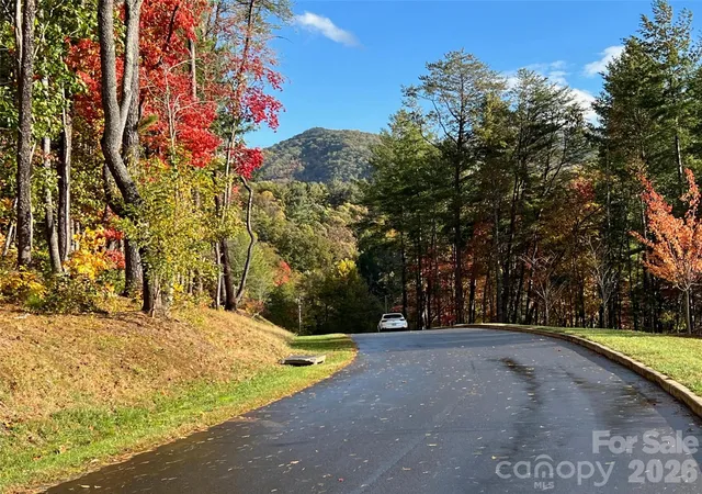 5th image of 165 Riverbend Forest Dr #11, Asheville, NC 28805 | MLS# 4414426