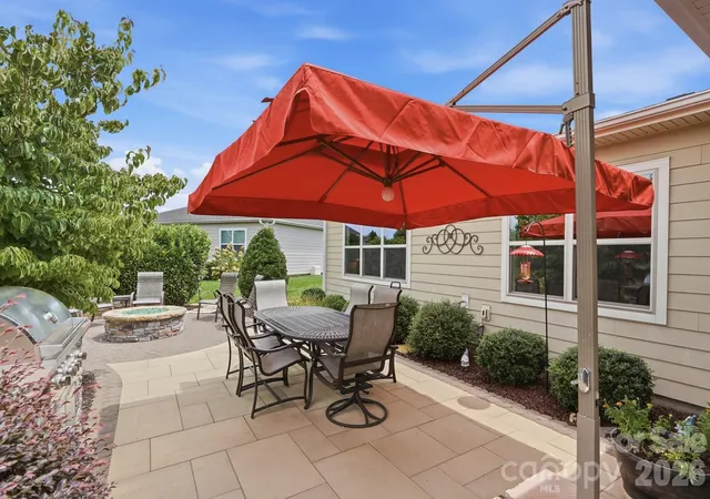 Photo 3 of Single family home for sale at 6127 Raven Rock Dr, Denver, NC 28037 | MLS# 4414430 | Listing updated on 2026-10-05