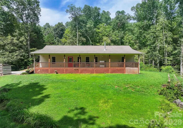 Photo 3 of Single family home for sale at 247 Poker Branch Rd, Sylva, NC 28779 | MLS# 4414441 | Listing updated on 2026-08-25