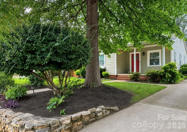 Photo 3 of Single family home for sale at 3407 Benard Ave, Charlotte, NC 28206 | MLS# 4414465 | Listing updated on 2026-09-06