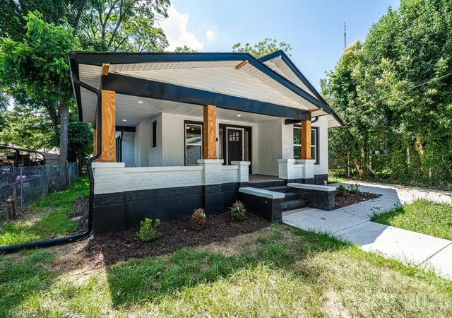 4th image of 60 5Th St Se, Hickory, NC 28602 | MLS# 4414467