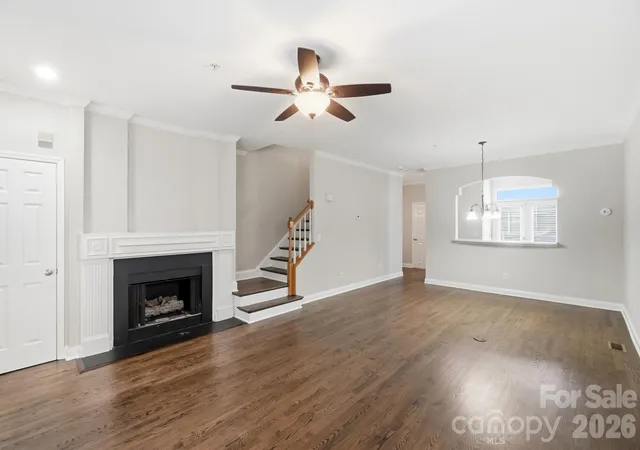 Photo 2 of Townhouse for sale at 817 W 4th Street, Charlotte, NC 28202 | MLS# 4414468 | Listing updated on 2026-08-15