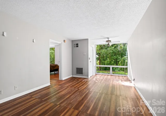 5th image of 647 Town Mountain Rd #105, Asheville, NC 28804 | MLS# 4414471