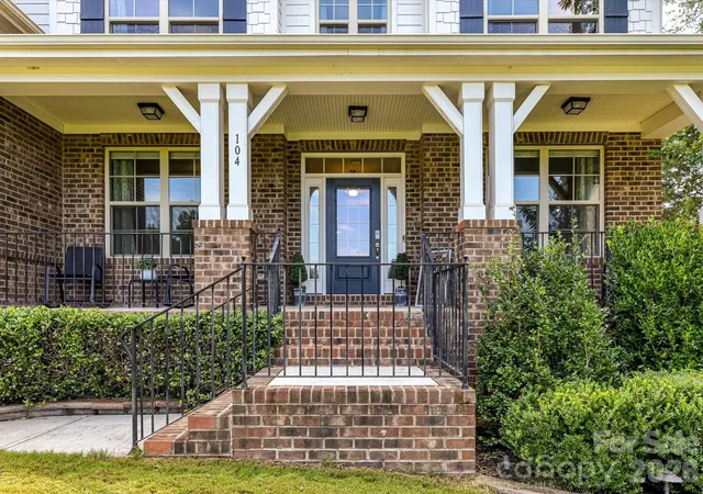 3rd image of 104 Sweet Grass Ln, Mooresville, NC 28115 | MLS# 4414477
