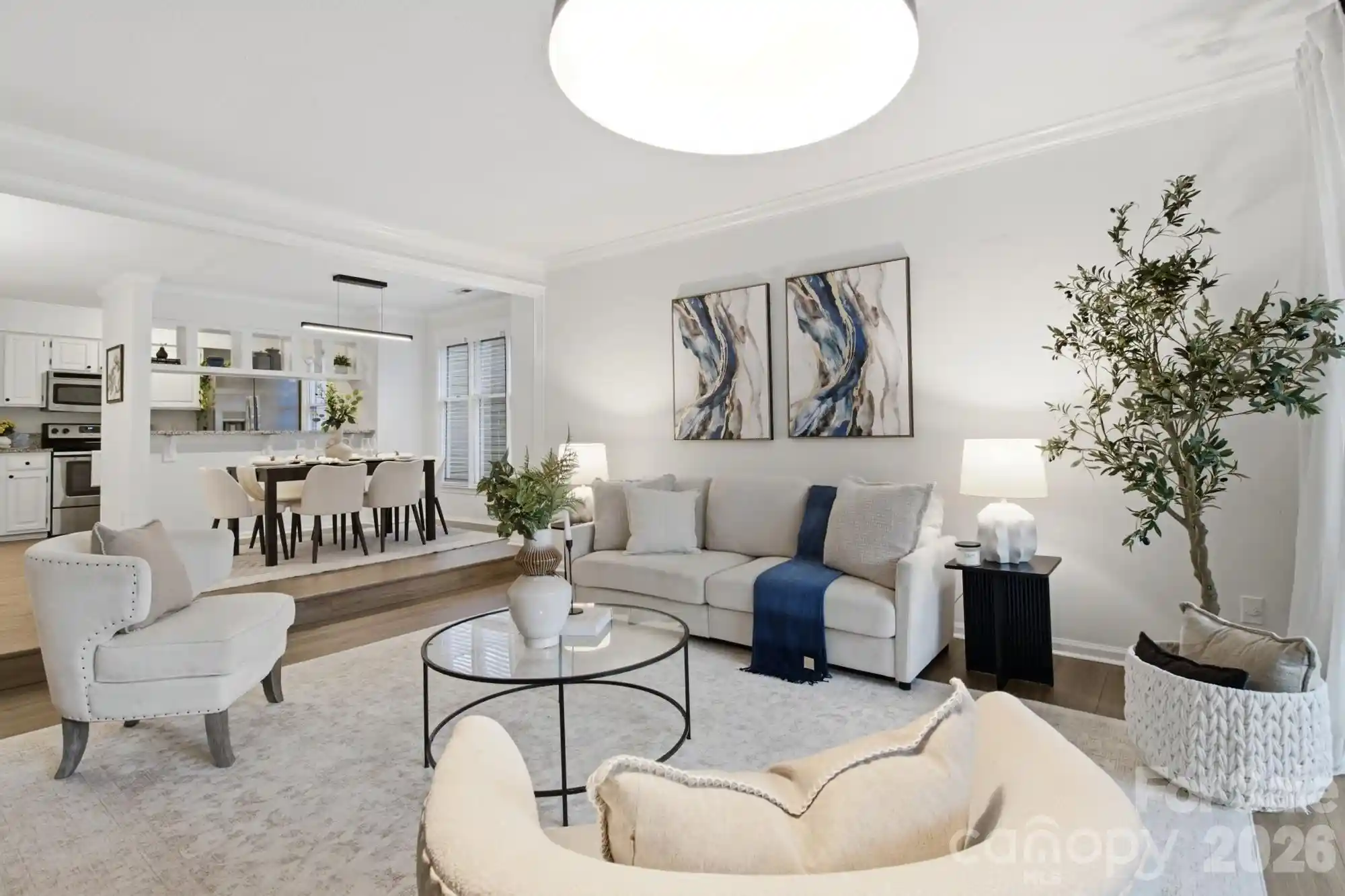 Listing Photo 1 - Condo for sale in 308 Queens Rd located at 308 Queens Rd, Charlotte, NC 28204 - Unit #32